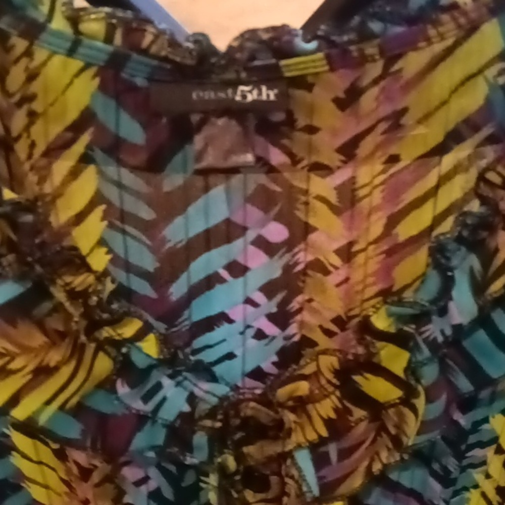 East 5th Multi-Colored Patterned V-Neck Sheer Fla… - image 1